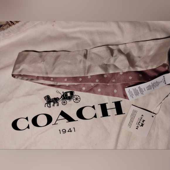 HTF Coach Disney Daisy Duck and Goofy handbag twillys or scarfs RARE - Picture 2 of 5